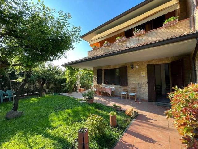 Villa in vendita a Parma PR