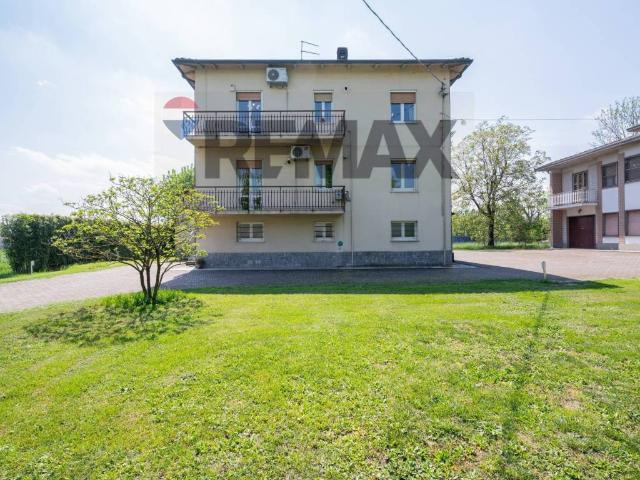 Villa in vendita a Parma PR
