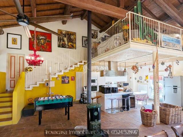 Villa in vendita a Parma PR