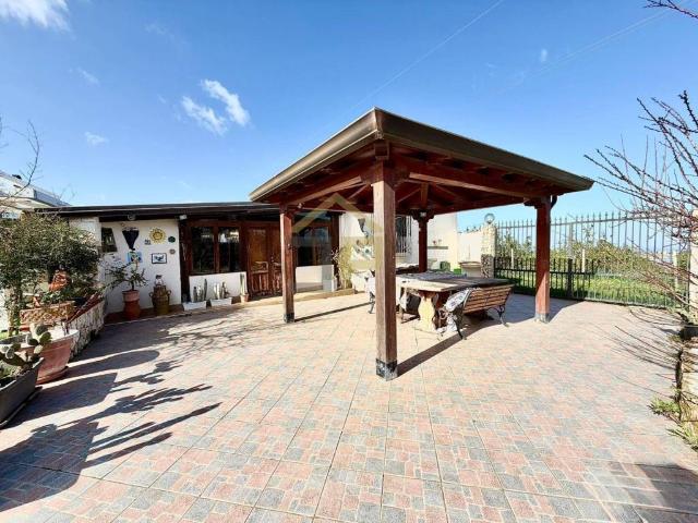 Villa in vendita a Partinico PA