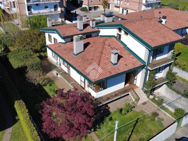 Villa in vendita a Pasian di Prato UD