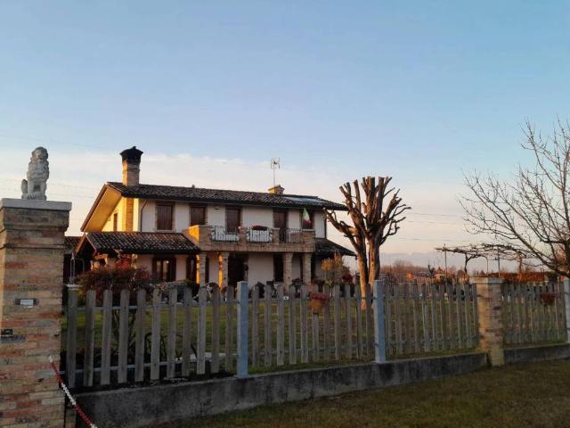 Villa in vendita a Pasiano di Pordenone PN