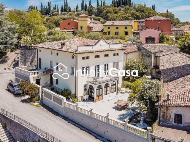 Villa in vendita a Pastrengo VR