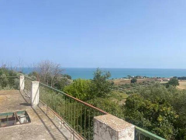 Villa in vendita a Petacciato CB