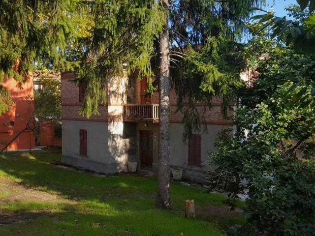 Villa in vendita a Petriano PU