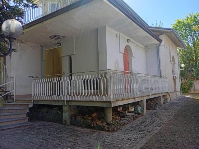 Villa in vendita a Petruro Irpino AV