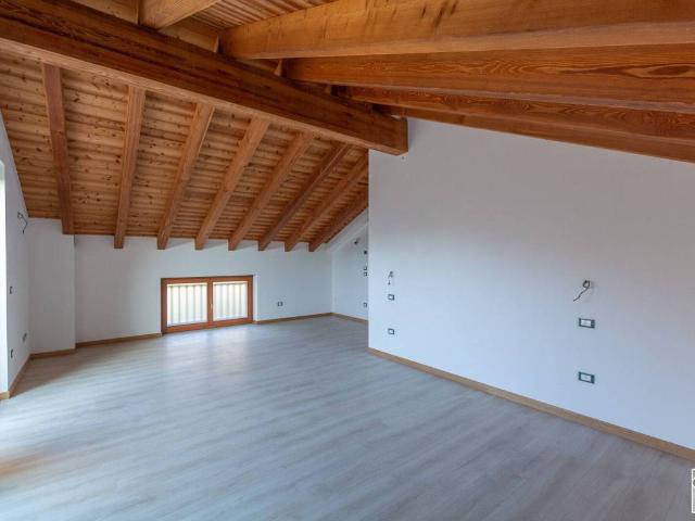 Villa in vendita a Pedavena BL