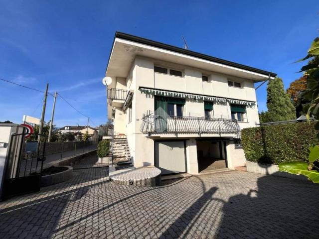Villa in vendita a Pederobba TV