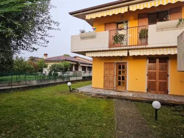 Villa in vendita a Pedrengo BG