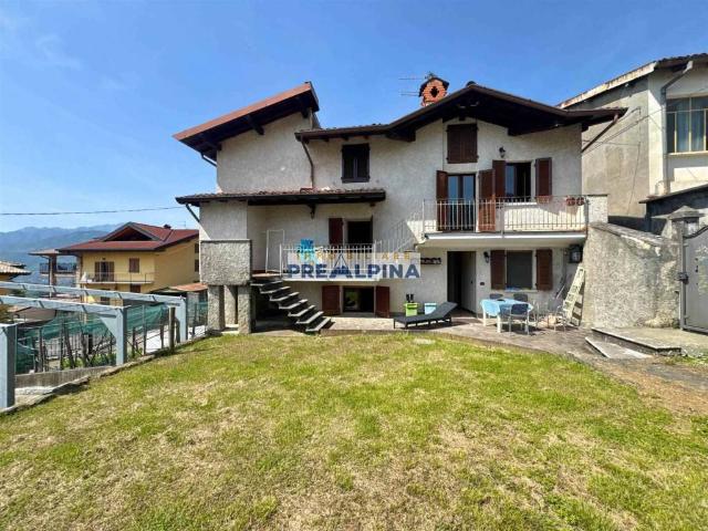 Villa in vendita a Peia BG