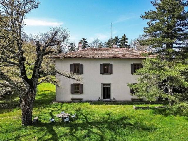 Villa in vendita a Pelago FI