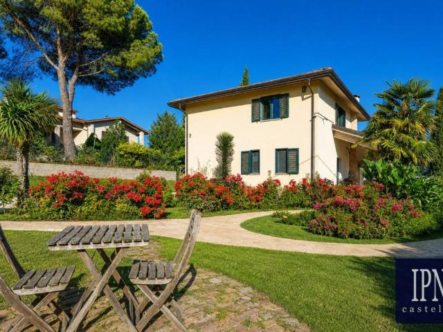 Villa in vendita a Perugia PG