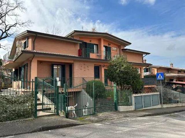 Villa in vendita a Perugia PG