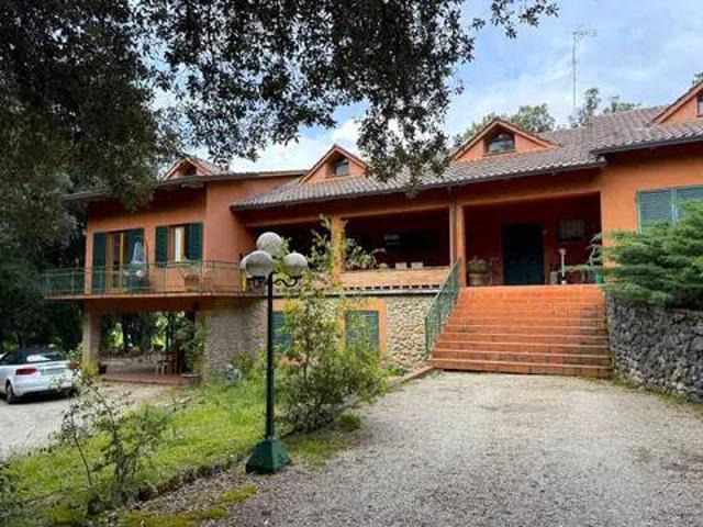 Villa in vendita a Perugia PG