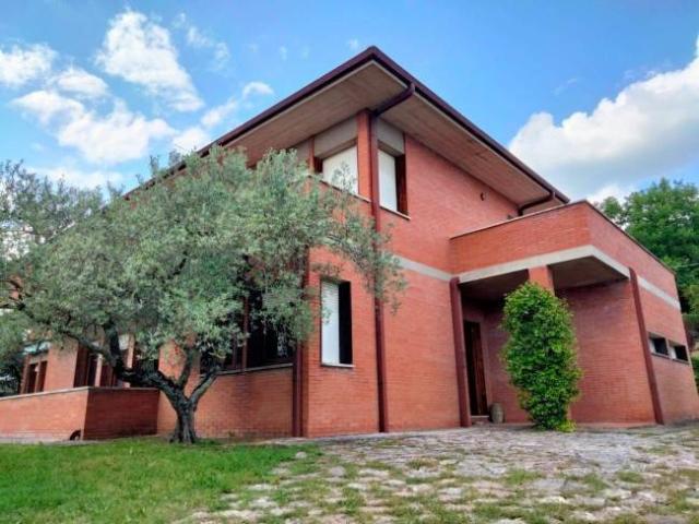 Villa in vendita a Perugia PG