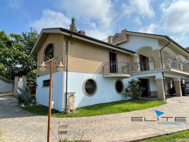 Villa in vendita a Pescara PE