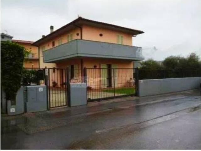 Villa in vendita a Pescia PT