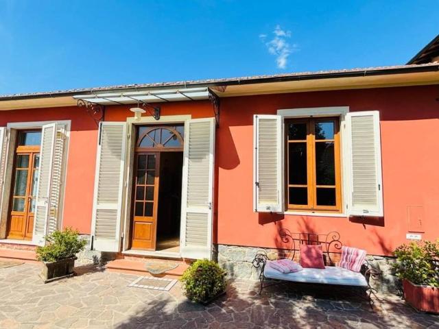 Villa in vendita a Pescia PT