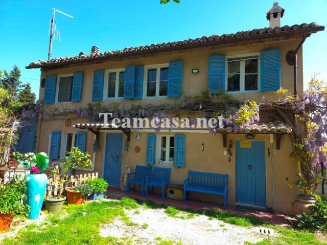 Villa in vendita a Pesaro PU