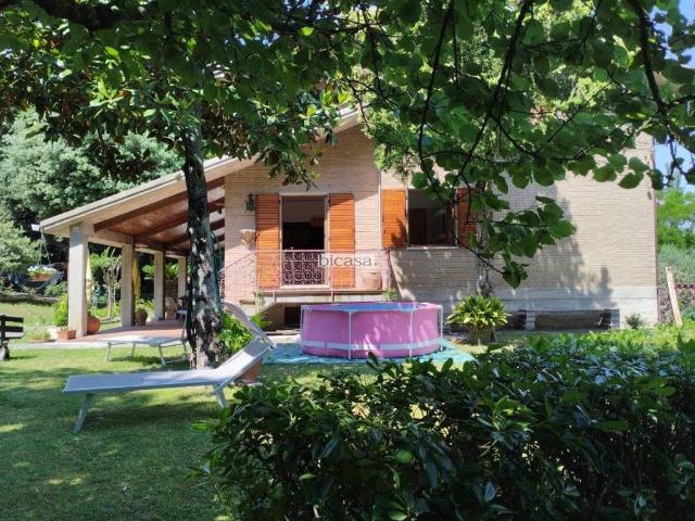 Villa in vendita a Pesaro PU