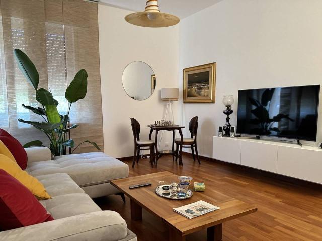 Villa in vendita a Pesaro
