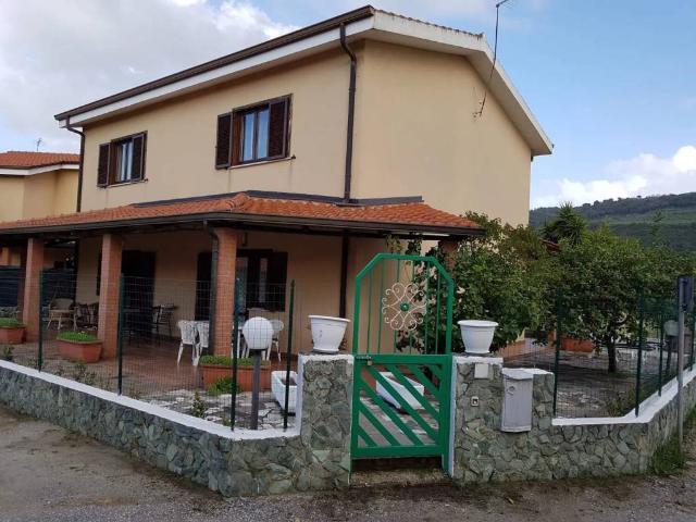 Villa in vendita a Pizzo VV