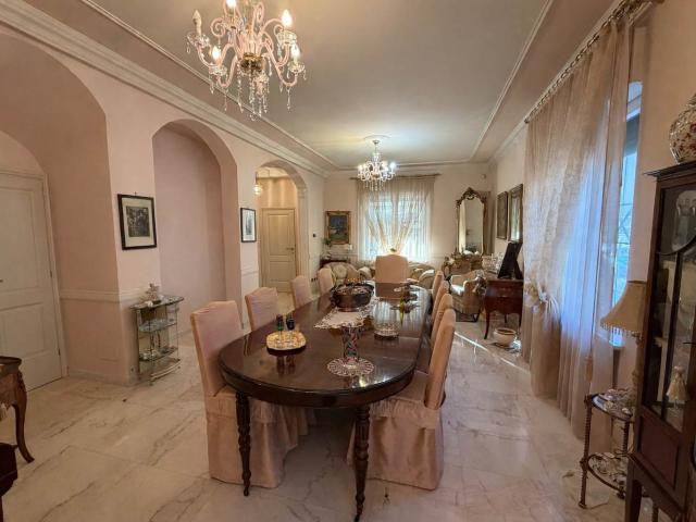VILLA in VENDITA a PIACENZA INFRANGIBILE di 7 vani