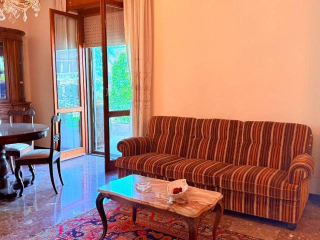 Villa in vendita a Piacenza PC