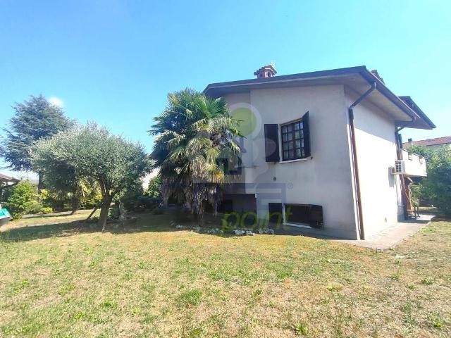 Villa in vendita a Piadena Drizzona CR