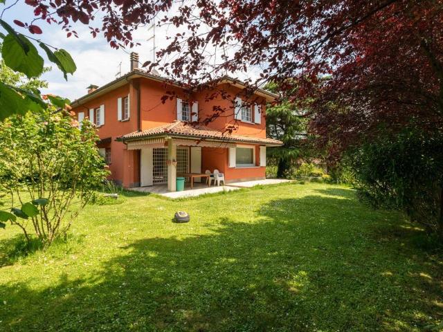 Villa in vendita a Pianoro