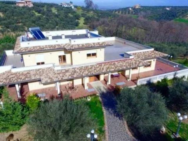 Villa in vendita a Pianella PE