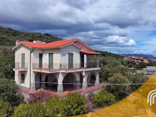 Villa in vendita a Pietra Ligure