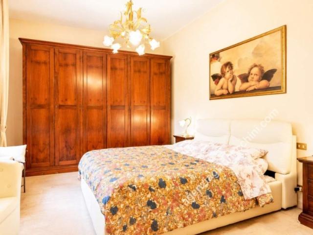 Villa in vendita a Pietrasanta