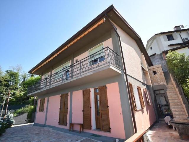 Villa in vendita a Pietrasanta