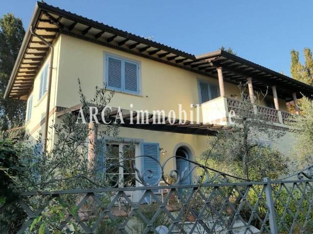 Villa in vendita a Pietrasanta