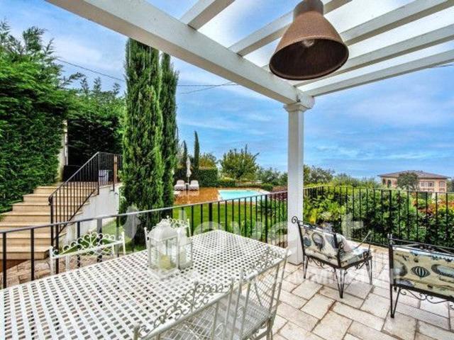 Villa in vendita a Pietrasanta