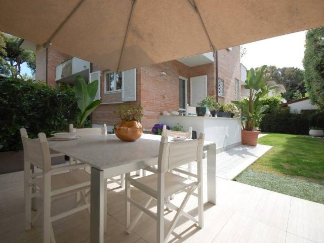 Villa in vendita a Pietrasanta LU