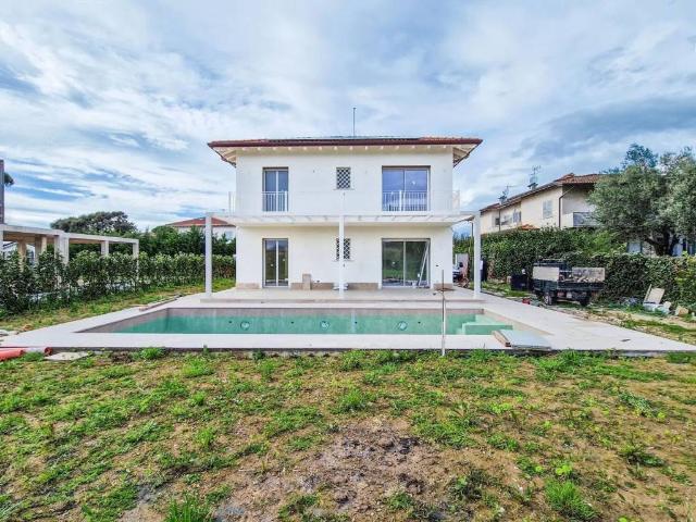 Villa in vendita a Pietrasanta LU