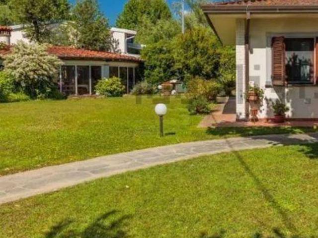 Villa in vendita a Pietrasanta LU