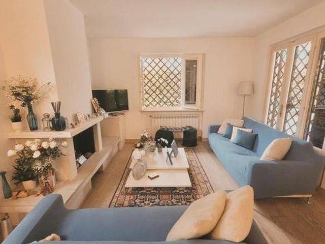 Villa in vendita a Pietrasanta LU