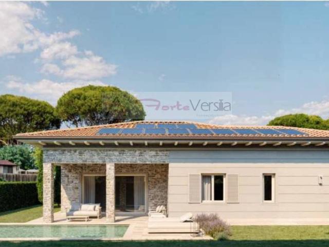 Villa in vendita a Pietrasanta LU