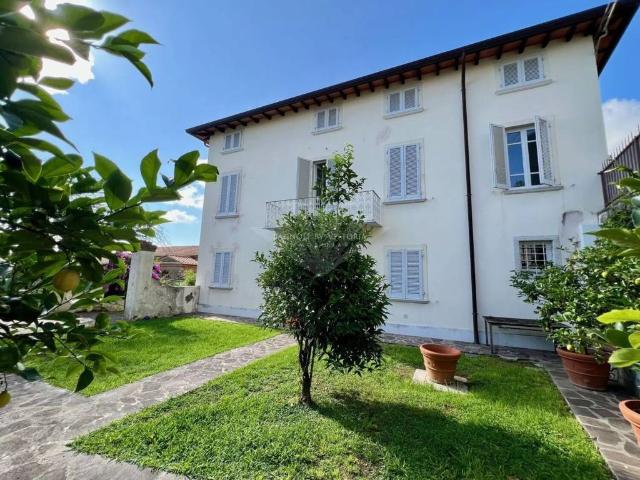 Villa in vendita a Pietrasanta LU