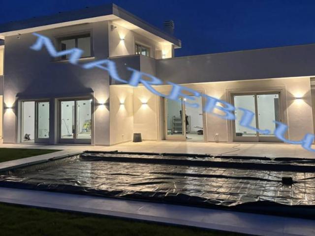 Villa in vendita a Pietrasanta LU