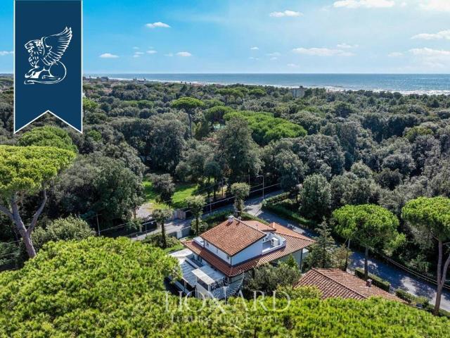 Villa in vendita a Pietrasanta LU