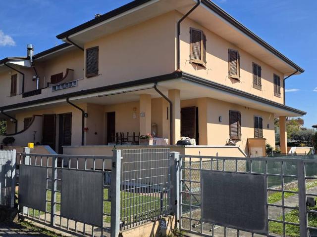 Villa in vendita a Pietrasanta LU