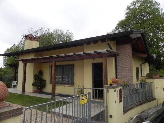 Villa in vendita a Pietrasanta LU