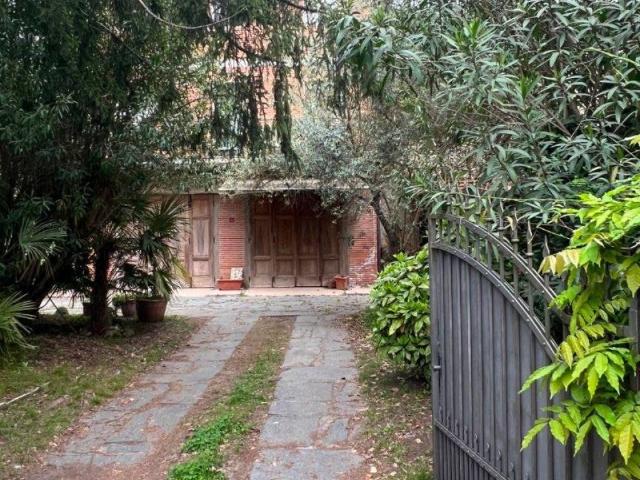 Villa in vendita a Pietrasanta LU