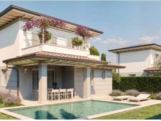 Villa in vendita a Pietrasanta LU
