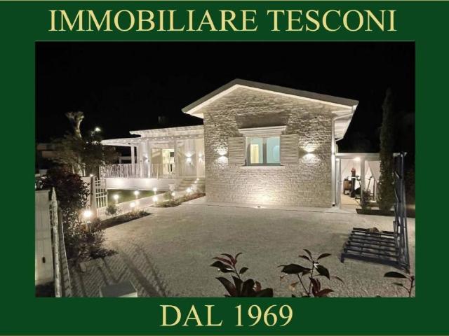 Villa in vendita a Pietrasanta LU