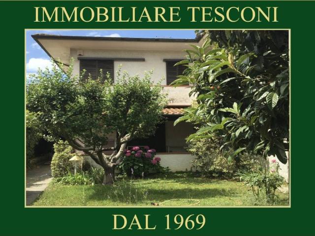 Villa in vendita a Pietrasanta LU